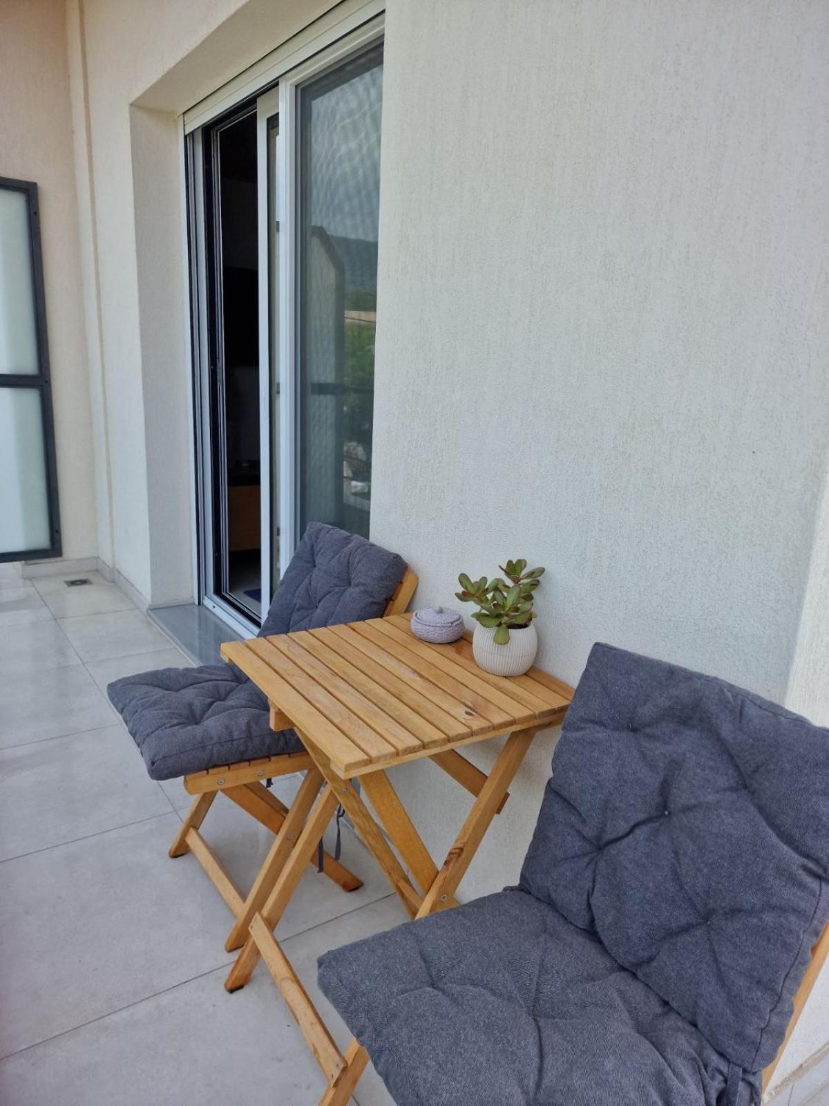 Naturia Katoikia Volos Bagian luar foto